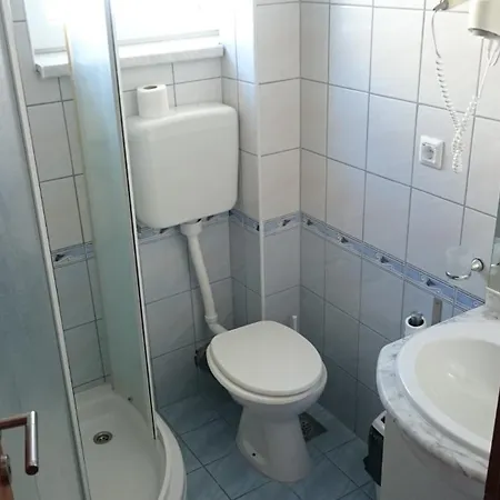 Lav Primošten