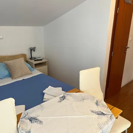 Pensión Lav Primošten