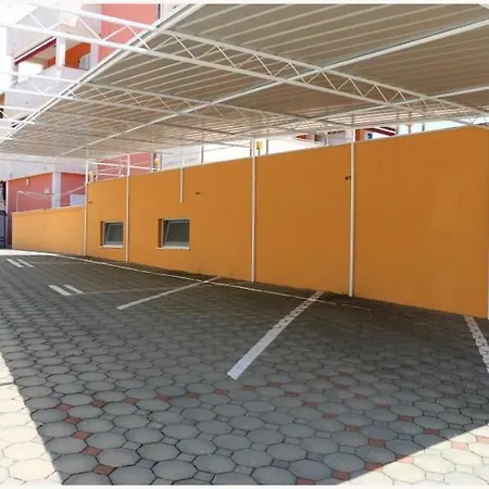 Lav Gasthof Primošten