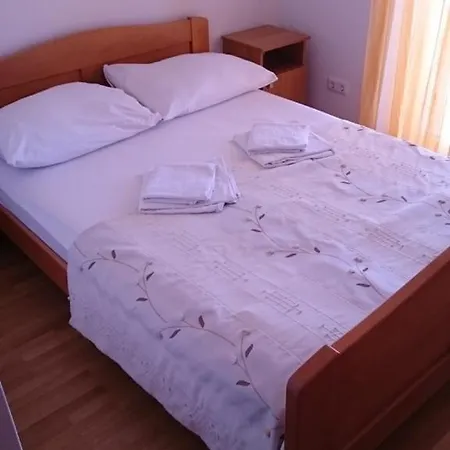 Lav Penzion 3*