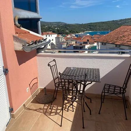 Lav Penzion Primošten