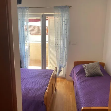 Lav Primošten
