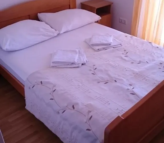 게스트하우스 Lav 3*